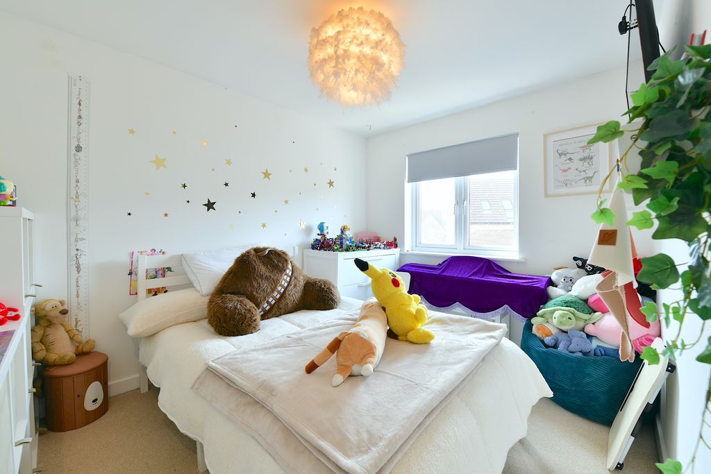 Bedroom- click for photo gallery
